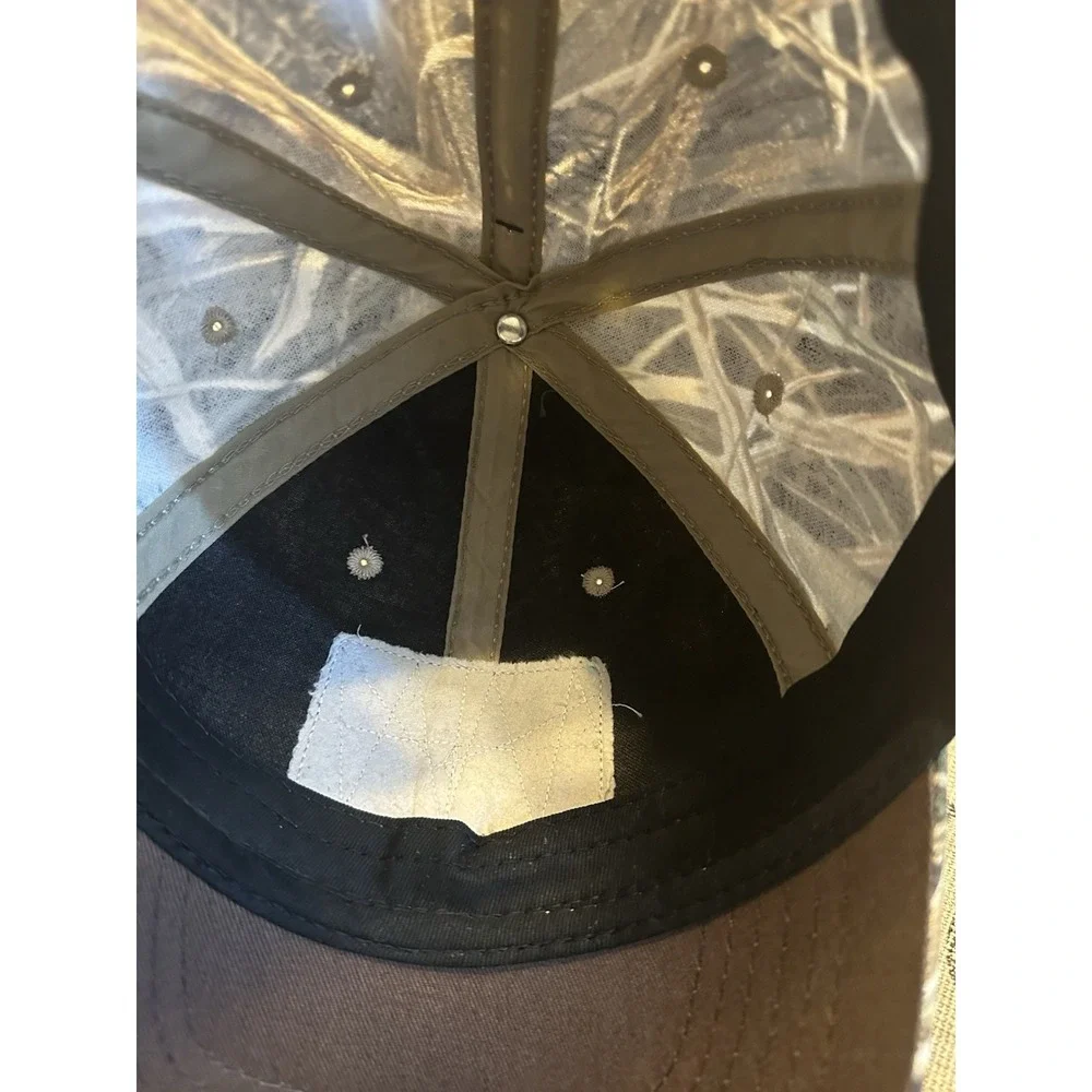 Ducks Unlimited Camouflage OSFA Hat w Patch Camo Trucker Hunting Outdoor Cap NWT